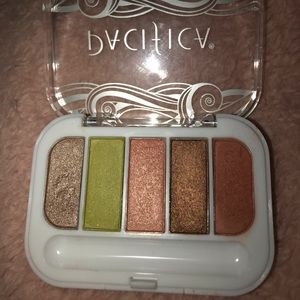 pacifica tomboy vibe eye palette